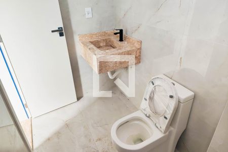 Casa à venda com 147m², 3 quartos e 2 vagas Casa à venda com 147m², 3 quartos e 2 vagasBanheiro da Suite 1