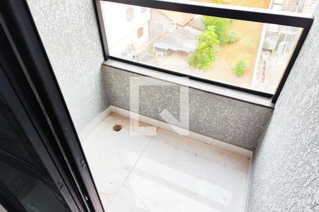 Casa à venda com 147m², 3 quartos e 2 vagas Casa à venda com 147m², 3 quartos e 2 vagasVaranda da Suite 2