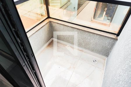 Casa à venda com 147m², 3 quartos e 2 vagas Casa à venda com 147m², 3 quartos e 2 vagasVaranda da Suíte 1