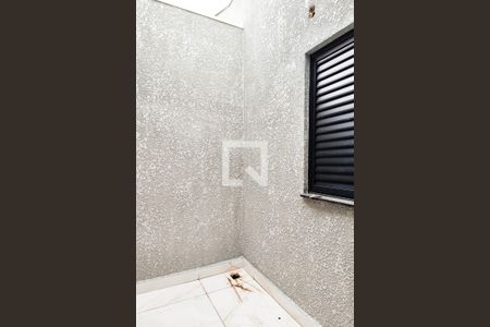 Casa à venda com 147m², 3 quartos e 2 vagas Casa à venda com 147m², 3 quartos e 2 vagasJardim de Inverno