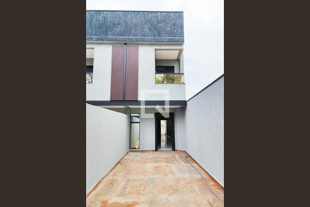 Casa à venda com 147m², 3 quartos e 2 vagas Casa à venda com 147m², 3 quartos e 2 vagasGaragem