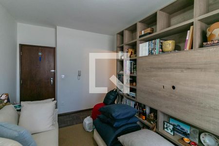 Sala de apartamento à venda com 3 quartos, 62m² em Lagoinha, Belo Horizonte