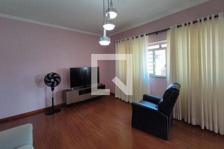 Sala de casa para alugar com 4 quartos, 240m² em Jardim do Trevo, Campinas