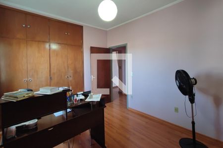 Quarto Suíte de casa para alugar com 4 quartos, 240m² em Jardim do Trevo, Campinas