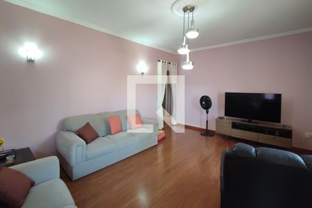 Sala de casa à venda com 4 quartos, 240m² em Jardim do Trevo, Campinas