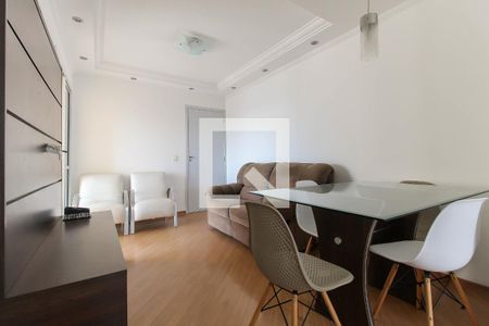 Sala de apartamento para alugar com 2 quartos, 45m² em Vila Jacuí, São Paulo