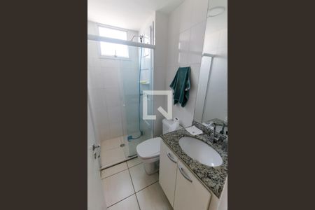 Banheiro de apartamento à venda com 2 quartos, 95m² em Vila Sonia, São Paulo