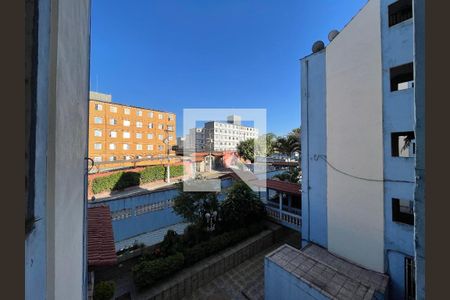 Vista Quarto 1 de apartamento à venda com 2 quartos, 48m² em Conjunto Residencial José Bonifácio, São Paulo