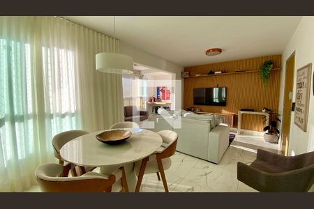 Sala de apartamento à venda com 3 quartos, 90m² em Buritis, Belo Horizonte