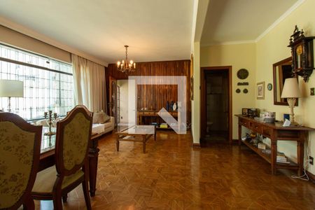 Sala de casa para alugar com 4 quartos, 299m² em Jardim da Gloria, São Paulo