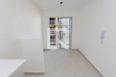 Sala/Cozinha de apartamento para alugar com 1 quarto, 35m² em Socorro, São Paulo