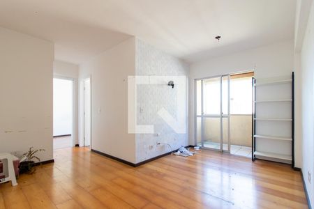 Sala de apartamento para alugar com 2 quartos, 61m² em Tingui, Curitiba