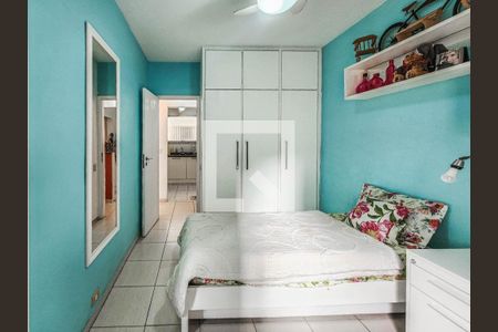 Quarto 1 - Armários de apartamento para alugar com 2 quartos, 85m² em Embaré, Santos