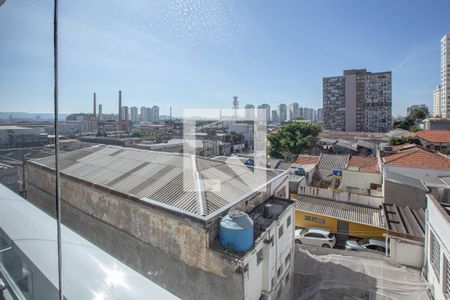 Vista Varanda Sala/Cozinha  de apartamento para alugar com 1 quarto, 31m² em Água Branca, São Paulo