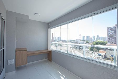 Varanda Sala/Cozinha de apartamento para alugar com 1 quarto, 31m² em Água Branca, São Paulo