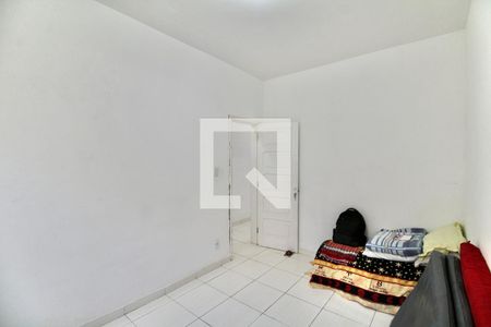 Quarto 2 de apartamento para alugar com 3 quartos, 79m² em Vitória, Salvador