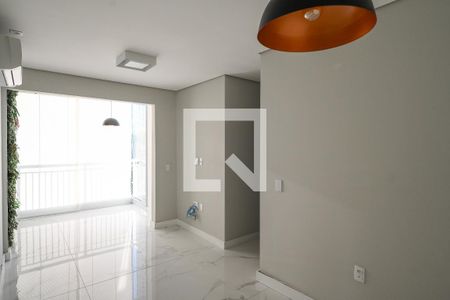 Sala de apartamento para alugar com 3 quartos, 66m² em Vila Dom Pedro I, São Paulo