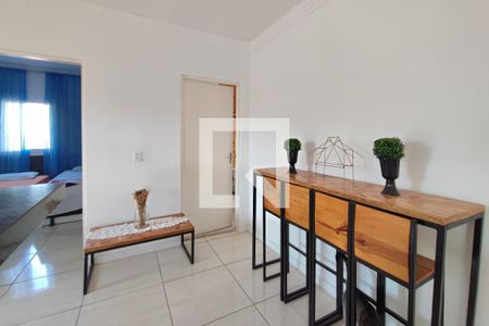 Hall de entrada de casa para alugar com 2 quartos, 110m² em Jardim dos Oliveiras, Campinas