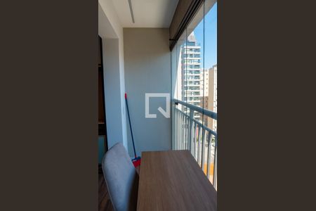 Varanda de kitnet/studio para alugar com 1 quarto, 30m² em Vila Buarque, São Paulo
