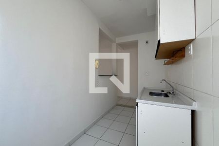 Cozinha e Área de Serviço de apartamento para alugar com 2 quartos, 51m² em Vila Figueira, Suzano