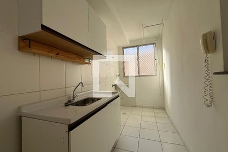 Cozinha e Área de Serviço de apartamento para alugar com 2 quartos, 51m² em Vila Figueira, Suzano