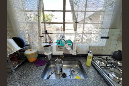 Casa à venda com 300m², 5 quartos e 2 vagas Casa à venda com 300m², 5 quartos e 2 vagasCozinha 1