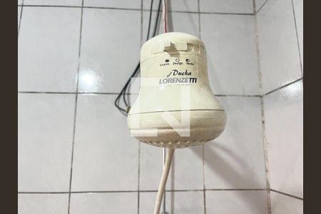 Casa à venda com 300m², 5 quartos e 2 vagas Casa à venda com 300m², 5 quartos e 2 vagasBanheiro 1