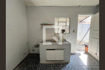 Casa à venda com 300m², 5 quartos e 2 vagas Casa à venda com 300m², 5 quartos e 2 vagasCozinha 2