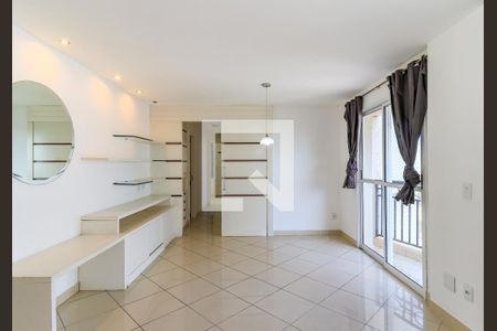 Sala de apartamento para alugar com 3 quartos, 90m² em Santo Amaro, São Paulo