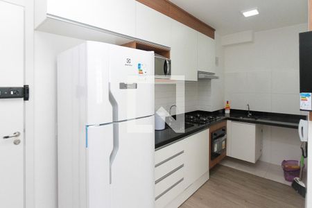 Cozinha e Área de Serviço de apartamento à venda com 2 quartos, 33m² em Vila Prudente, São Paulo