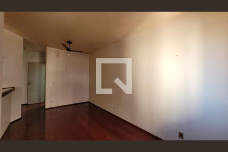 Sala  de kitnet/studio à venda com 1 quarto, 48m² em Centro, Campinas