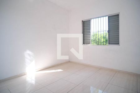 Sala  de casa para alugar com 2 quartos, 240m² em Jardim Eliane, São Paulo