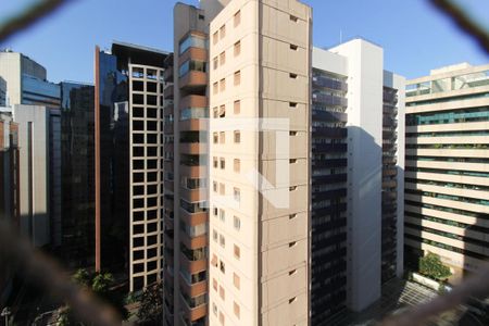 Vista  de apartamento para alugar com 2 quartos, 64m² em Vila Olímpia, São Paulo