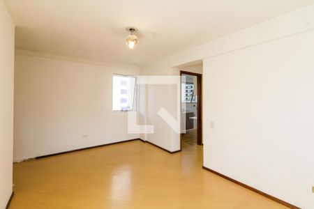 Sala de apartamento para alugar com 2 quartos, 76m² em Centro, Curitiba