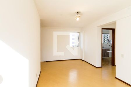 Sala de apartamento para alugar com 2 quartos, 76m² em Centro, Curitiba