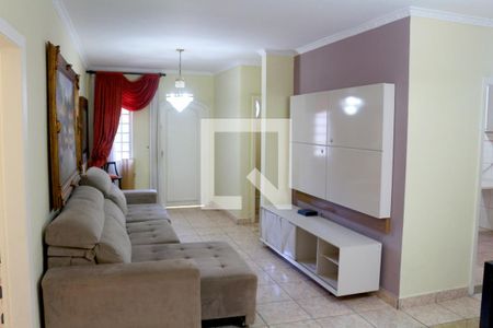 Sala de casa para alugar com 3 quartos, 270m² em Jardim São Caetano, São Caetano do Sul