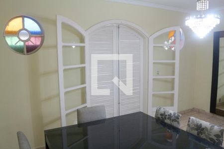 Sala de casa para alugar com 3 quartos, 270m² em Jardim São Caetano, São Caetano do Sul