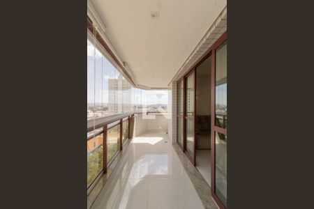 Varanda de apartamento à venda com 4 quartos, 200m² em Jardim São Jorge, Guarulhos