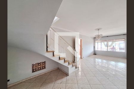 Sala de casa para alugar com 3 quartos, 178m² em Água Fria, São Paulo