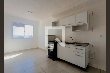 Sala e Cozinha de apartamento para alugar com 1 quarto, 27m² em Barra Funda, São Paulo