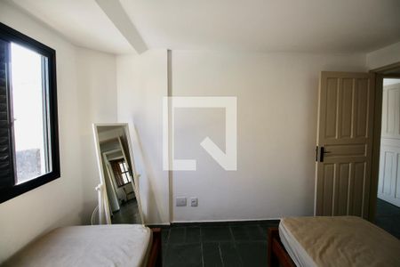 Quarto 2  de apartamento para alugar com 2 quartos, 69m² em Jardim Las Palmas, Guarujá