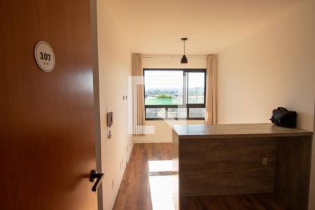 Sala de apartamento para alugar com 3 quartos, 48m² em Vila Itaim, São Paulo