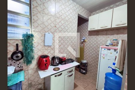 Cozinha de apartamento à venda com 1 quarto, 30m² em Cascadura, Rio de Janeiro