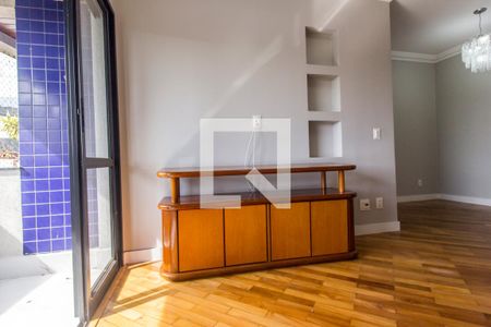 Sala de TV de apartamento para alugar com 3 quartos, 99m² em Loteamento Caminhos de São Conrado (sousas), Barueri