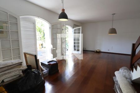Sala de casa à venda com 4 quartos, 180m² em Sumarezinho, São Paulo