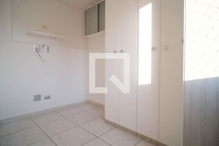 Quarto 1 de apartamento para alugar com 2 quartos, 51m² em Vila Paranaguá, São Paulo