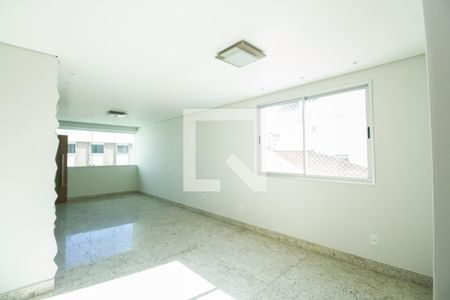 Sala de apartamento à venda com 4 quartos, 136m² em Cidade Nova, Belo Horizonte