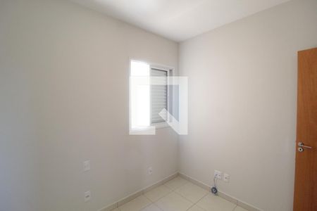 Quarto 1 de apartamento para alugar com 3 quartos, 105m² em Centro, Uberlândia
