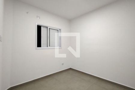 Quarto 1 de casa de condomínio para alugar com 2 quartos, 55m² em Caiçara, Praia Grande
