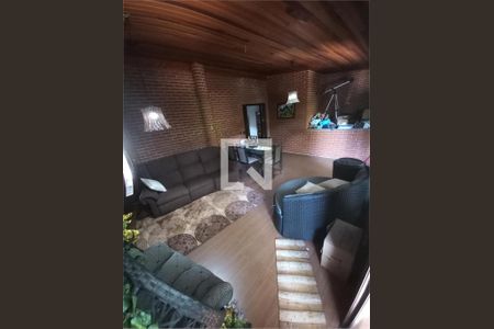 Casa à venda com 4 quartos, 180m² em Butantã, São Paulo